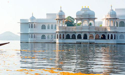 Taj Lake Palace Udaipur destination wedding venue
